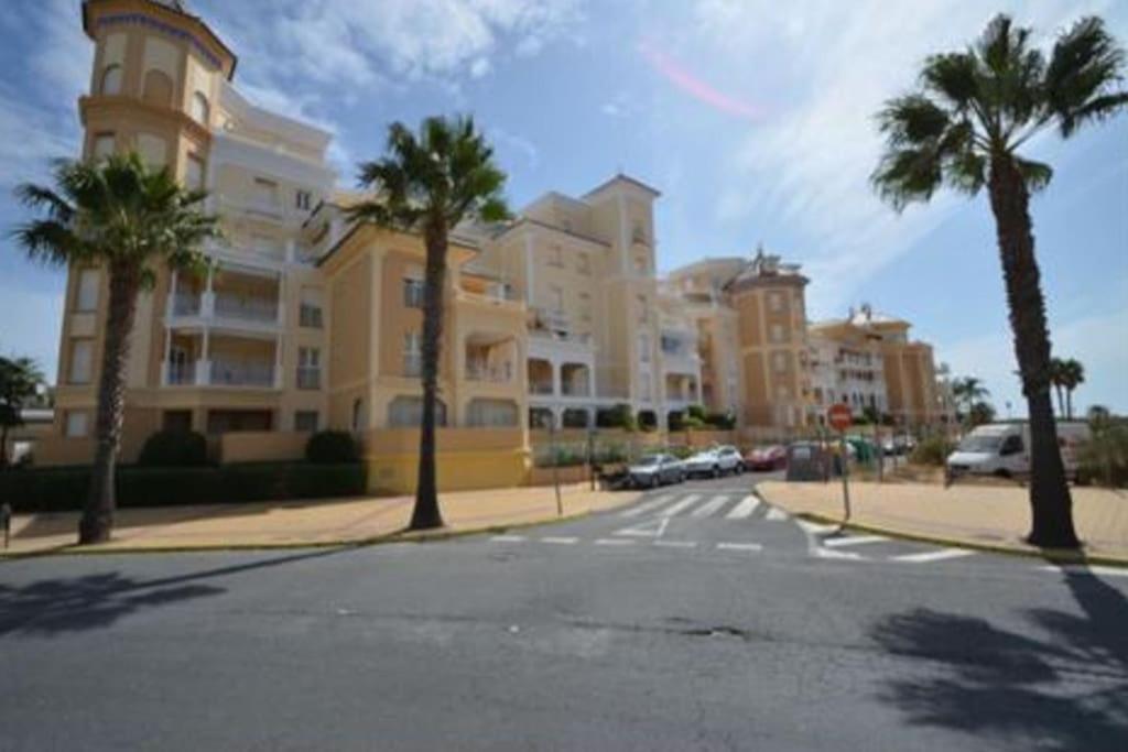 Residencial Atlantico Apartment Isla del Moral Bagian luar foto