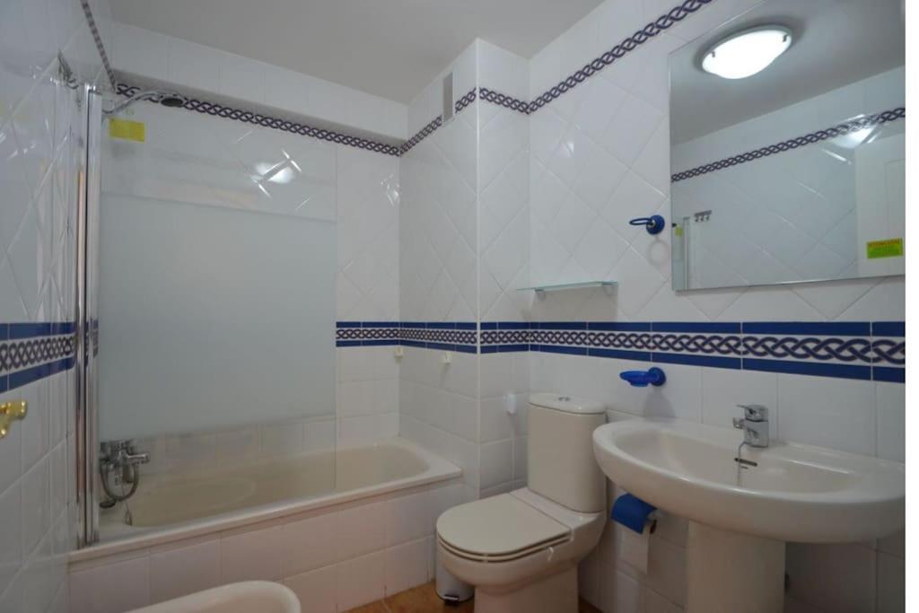 Residencial Atlantico Apartment Isla del Moral Bagian luar foto